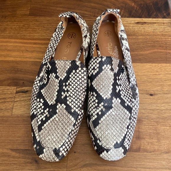 Tory Burch Kira Elastic Heel Snake Python Print Loafers Flats Shoes 8 - Picture 1 of 9